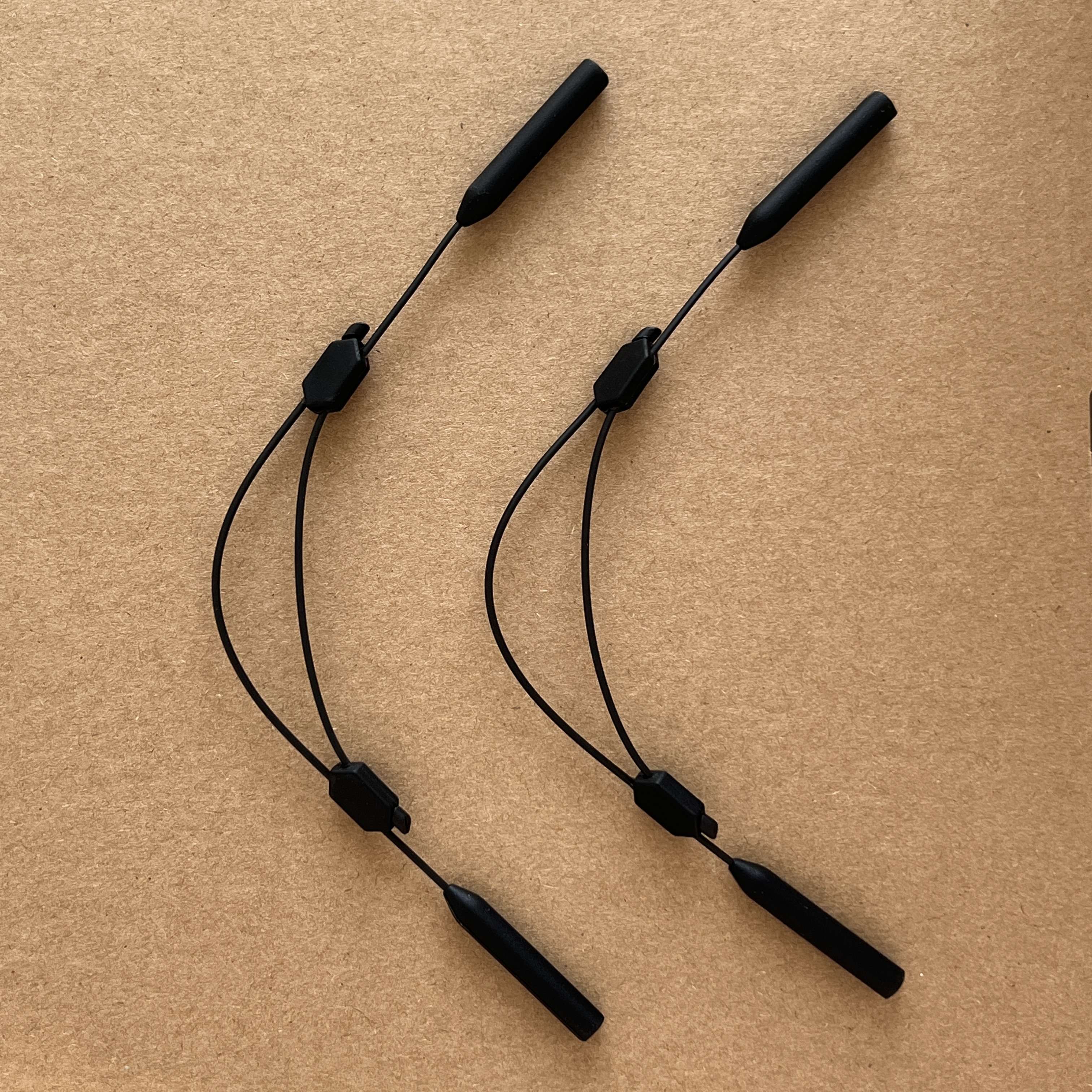 Adjustable Sunglasses Holder S - مراجعة Sunglass Retainer Cord وسعره