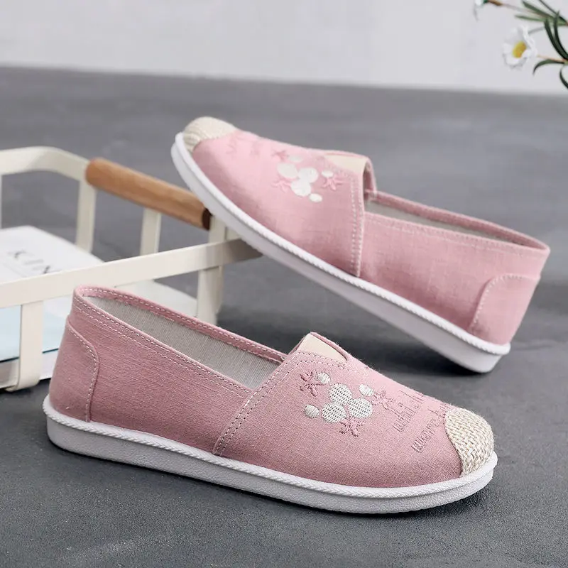 Kawaii Slip on Round Toe Cute  - مراجعة Espadrille Slip On وسعره