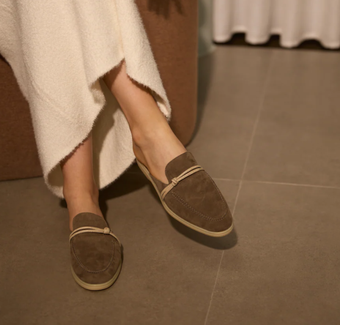 Loafers for Men Designer Luxur - مراجعة Flip Flop Leather Men وسعره